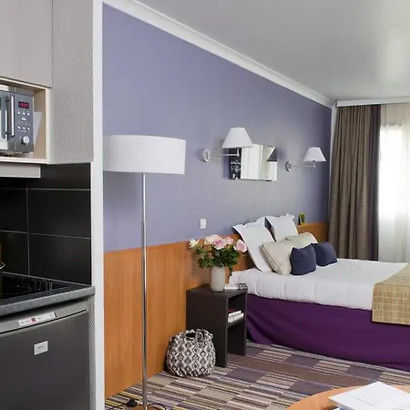 Adagio La Defense Le Parc Lejlighedshotel
