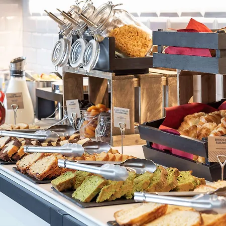Adagio La Defense Le Parc Lejlighedshotel 4*