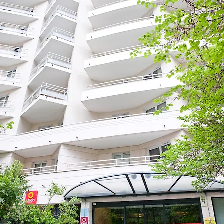 Adagio La Defense Le Parc 4*