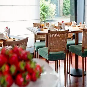 Adagio La Defense Le Parc Lejlighedshotel Courbevoie