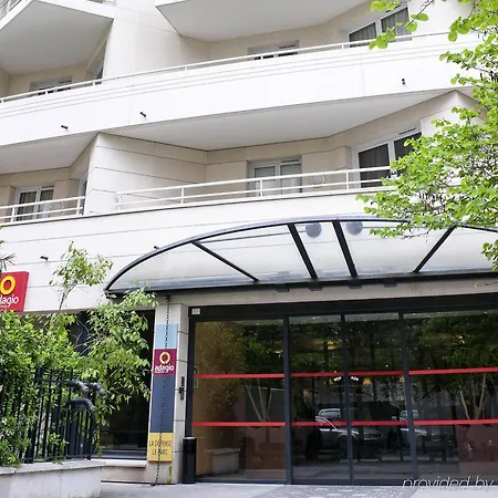 Aparthotel Adagio La Defense Le Parc Courbevoie