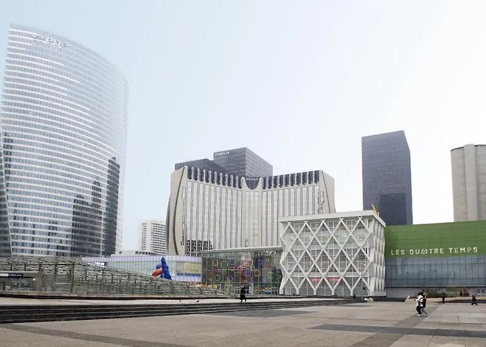 Apartahotel Adagio La Défense Le Parc Courbevoie