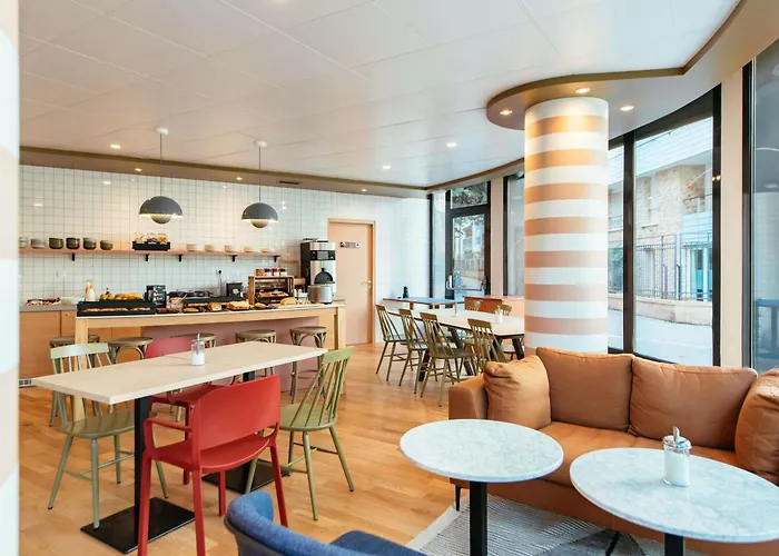 Adagio La Défense Le Parc 3* Courbevoie